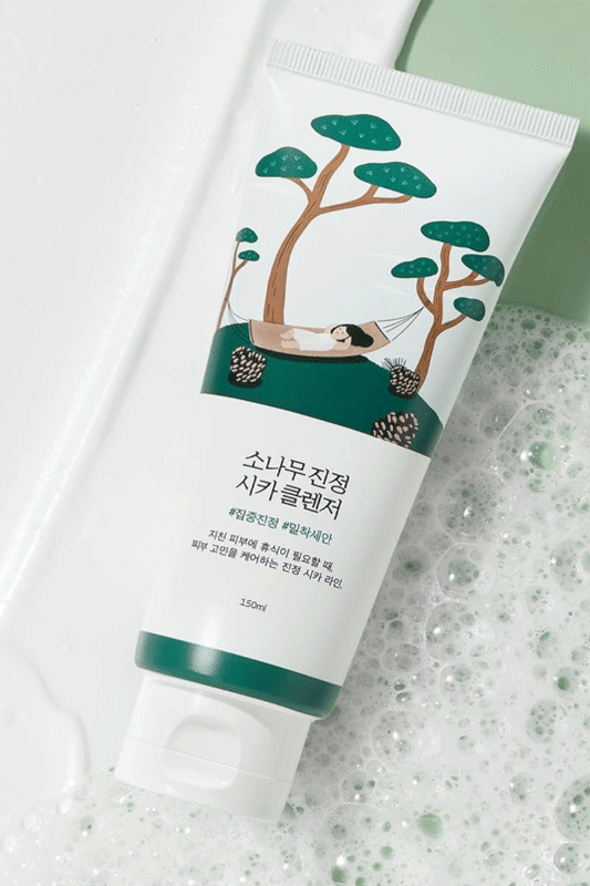 Round Lab Pine Calming Cica Cleanser