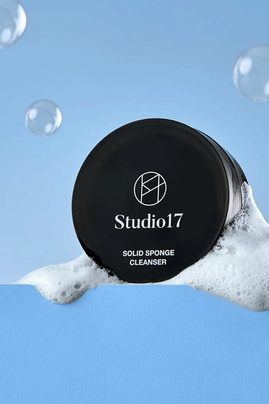 Studio17 Brush & Puff Cleanser